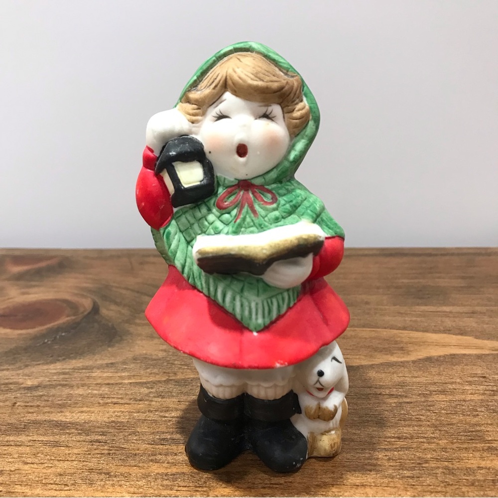 💕 Vintage Jasco Holiday Caroller Girl With Dog Porcelain Potpourri Figure